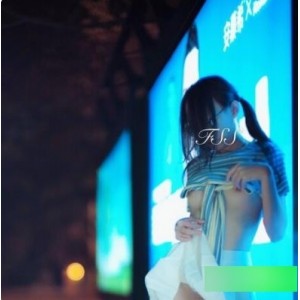 Twitter人气超级火爆有尺度高颜值女神《FSS冯珊珊》最新稀缺散播合集