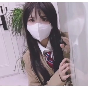 超主动面基JK黑丝，网友主动吃了小东西，内释