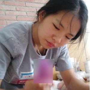 酒店约会-00后学妹穿白丝袜足