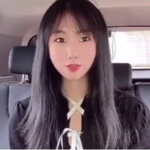 自行打包的糖心Vlog合集，共28V，容量为20.5GB，可通过度盘下载