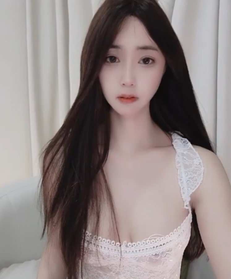 美得不可方物的Aricia，完美身材和颜值，懂男人想看的6V视频，3.51G百度云资源