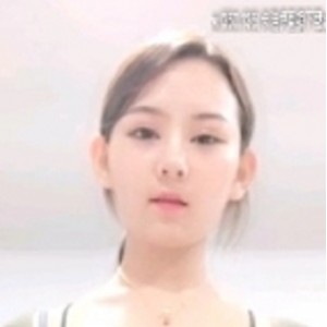 土豪福利直播：洛幽幽毒药75G百度云