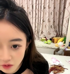 根据分割线中的内容，为商品取坚挺小胸前软肉的美女放飞自我视频，给力cha+bi，呻吟，1V高清版，2.37GB，百度盘下载