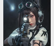 暴击少女：暴击少女游戏角色模型喵小吉：可爱的喵小吉玩偶战斗女仆：战斗女仆服装