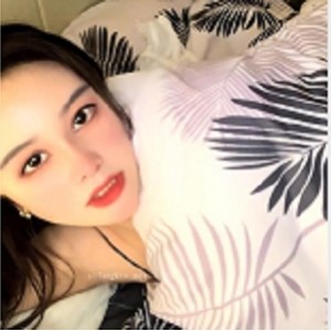 御姐小蕊自拍4V画质1.9G五小时作品，主播爆料直播价格身材全都在！