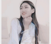 颜值代表多乙演绎孤单精选小少妇，1V557M