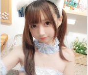 Nagisa魔物喵Fantia9月合集，13V，3.1G，历史倒车火漏马赛克欲望