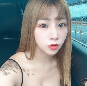 精选台妹艾玛最新订阅92V2.47G