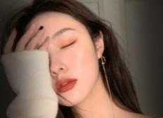 清纯美少女想静静吖私人定制直播，5.3G资源，颜值身材一级棒