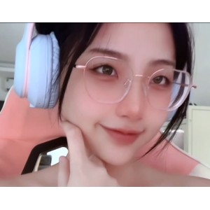 yuumeilyn开放阿黑颜cos女神，新视图8P16V+1.2G，百度盘转载，后缀改rar，解压2次