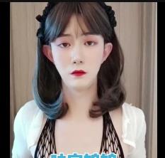 成都L莉TS美女喷S战士精品视频合集，三人游短视频火爆场面