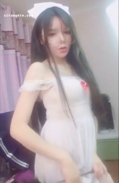 花椒女神yuki私拍福利视频8V25分08秒379M露脸三点尺度