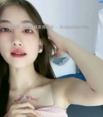 腿模露露：清新可爱球球头舞蹈秀视频6小时55分钟MP4格式4.65GB