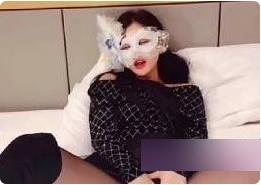 黑丝长靴：贴心服务的小仙女vivian姐