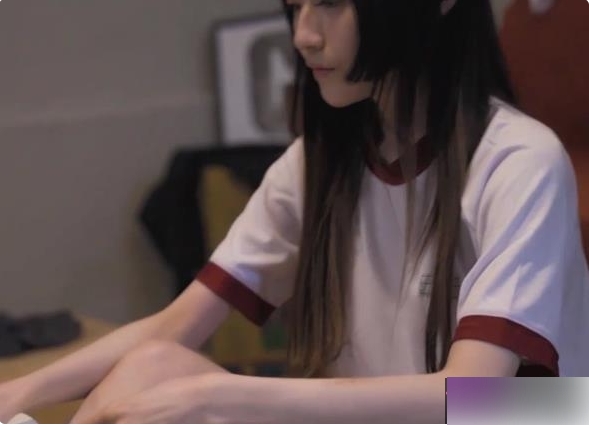 某传媒学生妹作品：还债之路