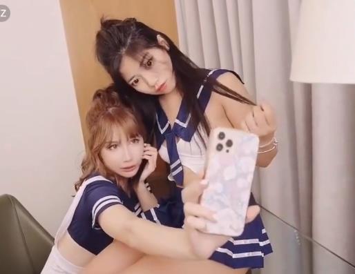 女同小视频合集：青春颜值露脸高清1.8G43个视频