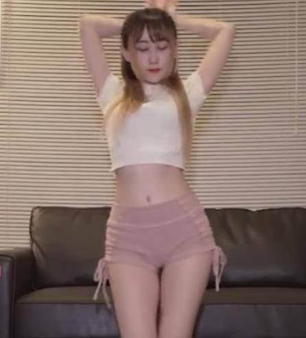 20GB火爆资源合集：独家绝版BJ有尺度果舞