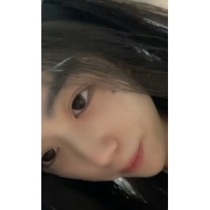 抖音甜美女大学生欣梦然6v4.9g，收藏百度，迷人笑容引人关注