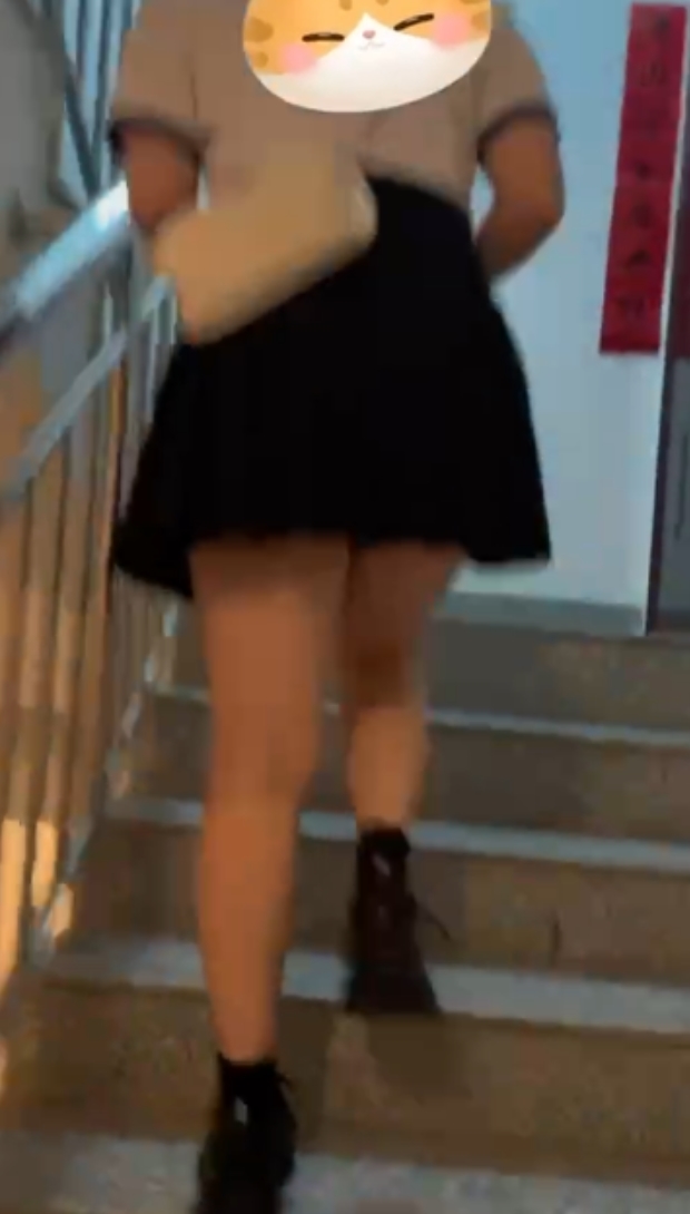 自行打包海角社区晓彤表妹合集11V149P3.98G百度盘