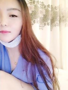 眼镜美女COCO粉嫩性感直播合集1.2G绅士必备