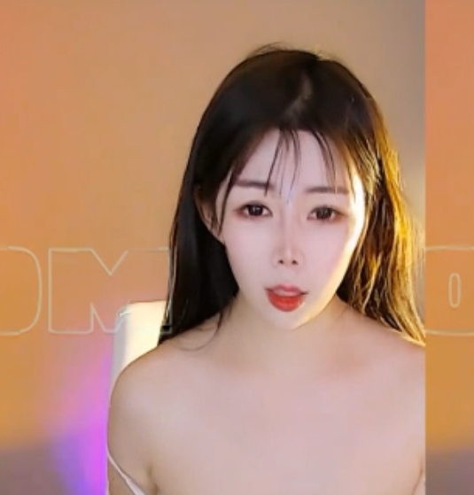 虎牙主播李十一内衣定制视频：小某头可爱某处，百度盘1654MB文件多重压缩，长久有效