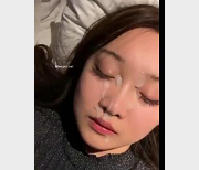 优质用嘴怼脸上217V-1.6G，小姐姐集结，颜值竿娆口B露脸，羽毛球场惊艳