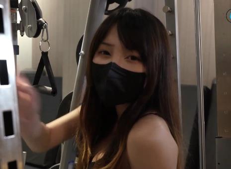 优质健身女神一元露脸玩铁视频大放送！