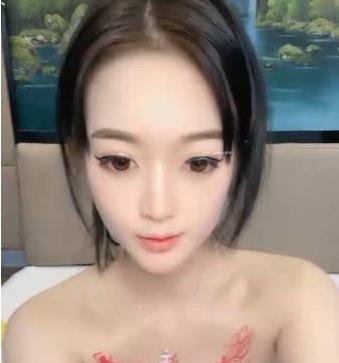 网红主播小表妹双洞直播合集：白皙貌美老实人