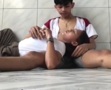 31V四人游新婚夫妻自家门口260MB百度盘超值套餐