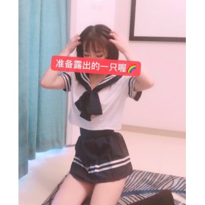 超萌妹子主播『一只喔』：视频丰富，笑容灿烂