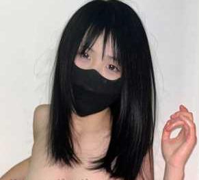 研究生社保姬柒柒77kimoji：颜值打野，自暴自弃下垂奶奶，140V2G视频大放异彩