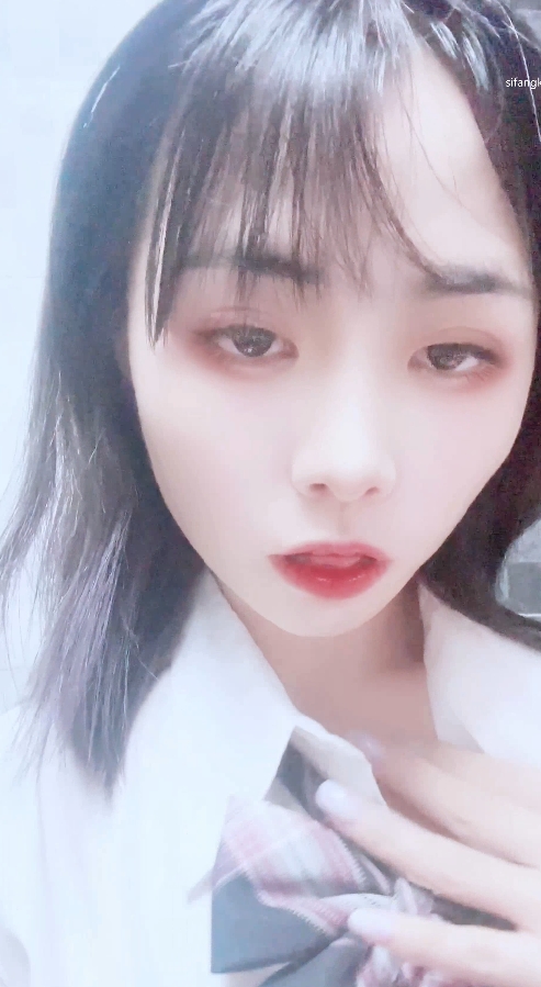 爆机少女喵小吉放飞自我福利合集，196.5g视频福利，草莓味奈奈兔，收藏珍藏ED2K链接