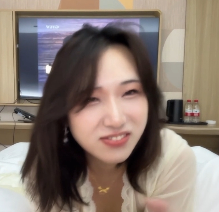 伪娘邢曦月20v精品合集，总9.3G视频百度盘下载，高质量TS风采展现