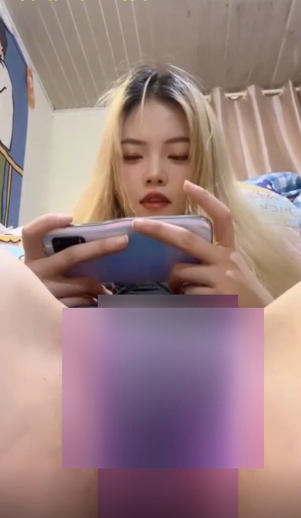 顶级身材大罩杯女神天然漂亮馒头胖臀视觉冲击1V+590M百度盘