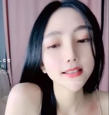 猫猫女神重磅回归！妖艳甜美脸蛋儿，1V+452MB百度盘