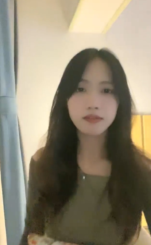 胧竹小甜琪小困包视频精彩表演压缩包8.5G下载