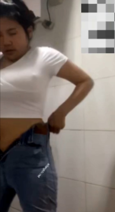 仙女味吊钟大罩杯，1V23M百度盘视频大放送