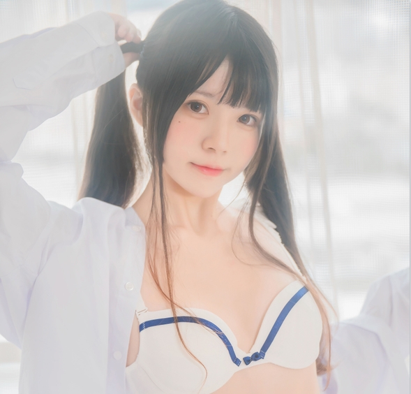 桜桃喵原创作品，超美妹子Coser，3.5G视频资源，5套尺度作品