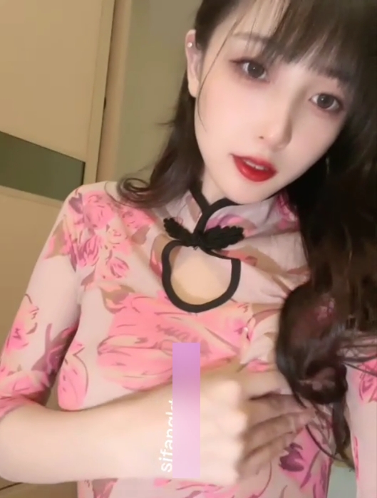 林星阑秀人印花旗袍，百度盘1V+270M视频