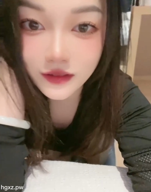 推特高颜水嫩一线天光“阴”某处，视频大小141MB，百度盘下载