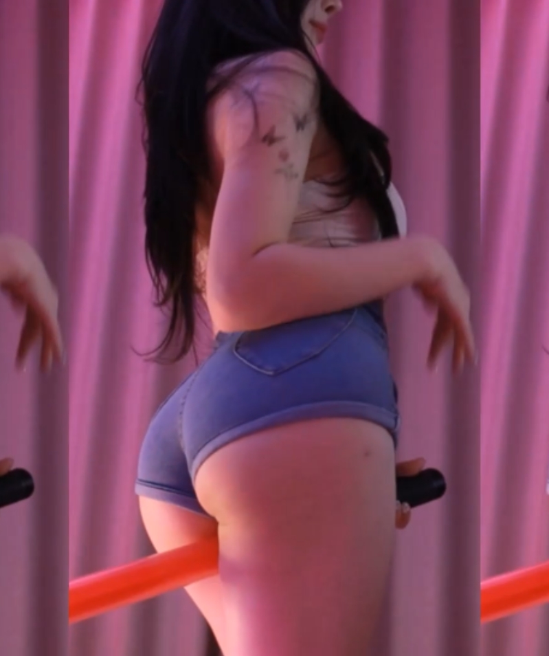 金玉羽韩国美女主播热舞合集10v+2g，球球美臀舞姿惹人心动，百度盘链接30天内有效