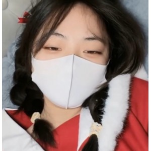 小奈瑶cos，胖臀妹子46v14.8g视频，百度ED2K收藏新增
