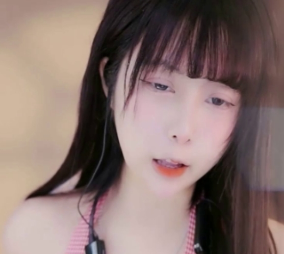 深田老师64v6.95g精彩视频集锦，收藏311，百度、ED2K热播中