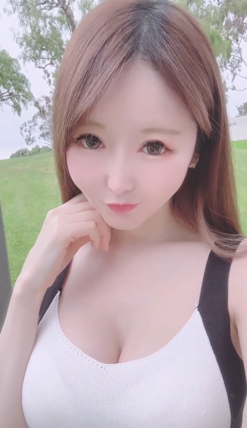 YuiPeachpie：纯欲系原档，收藏热度高达641，视频大小213v120.7g