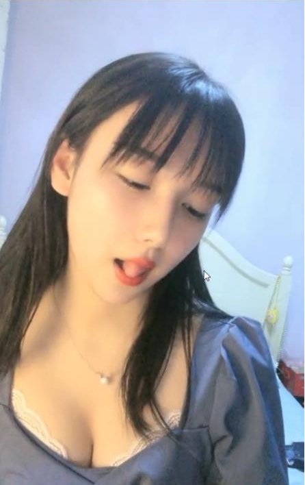 斗鱼新晋清纯女神杨葱葱合集视频大放送，65个视频总计19.7GB！