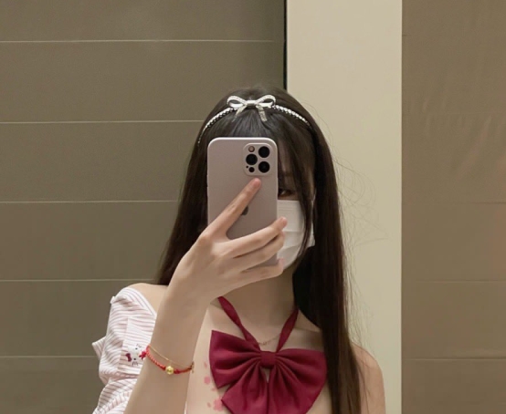 “鸭neko酱福利合集：6.7g视频补链，精致整理，百度ED2K热门下载”