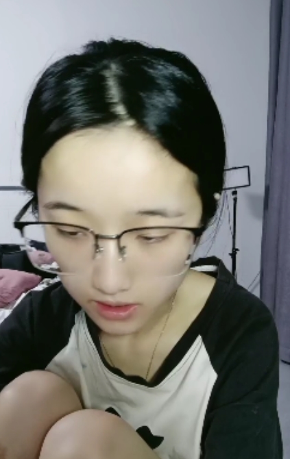 嫩星星10G小合集7V：多面展现魅力