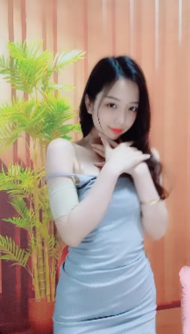 小雨檬热舞福利，收藏下载，漏脸精彩表演