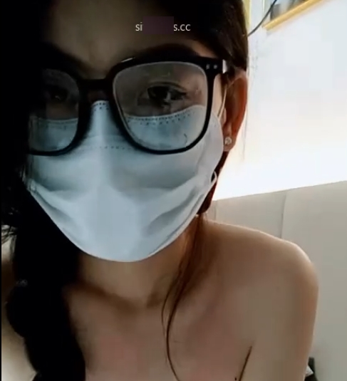 清纯眼镜女大学生茉莉花直播视频3v+3.59G，百度盘下载，解压密码