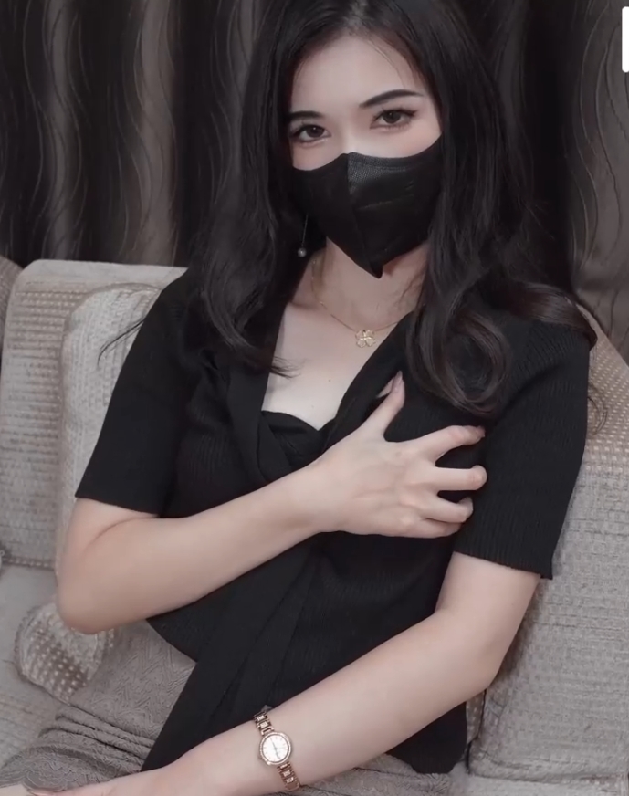 国庆出差假期美腿胖臀完美架子1v+700M百度盘